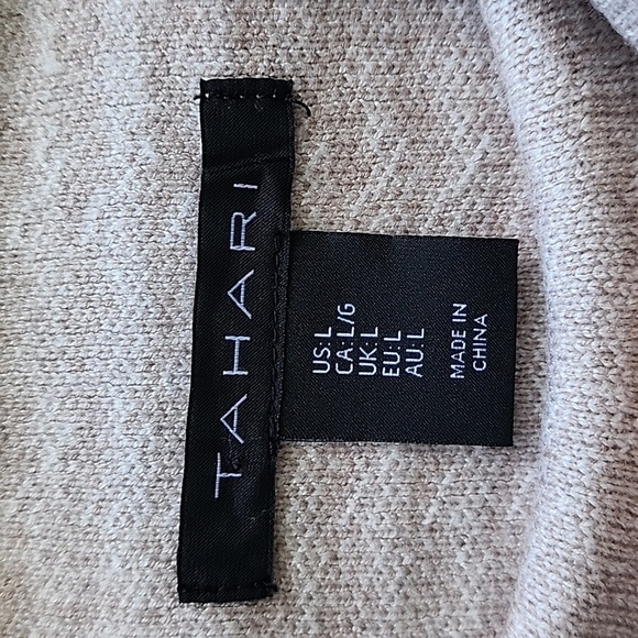 Tahari EUC Large Houndstooth Mock Neck Sweater Tan White Long Sleeve - Picture 2 of 10